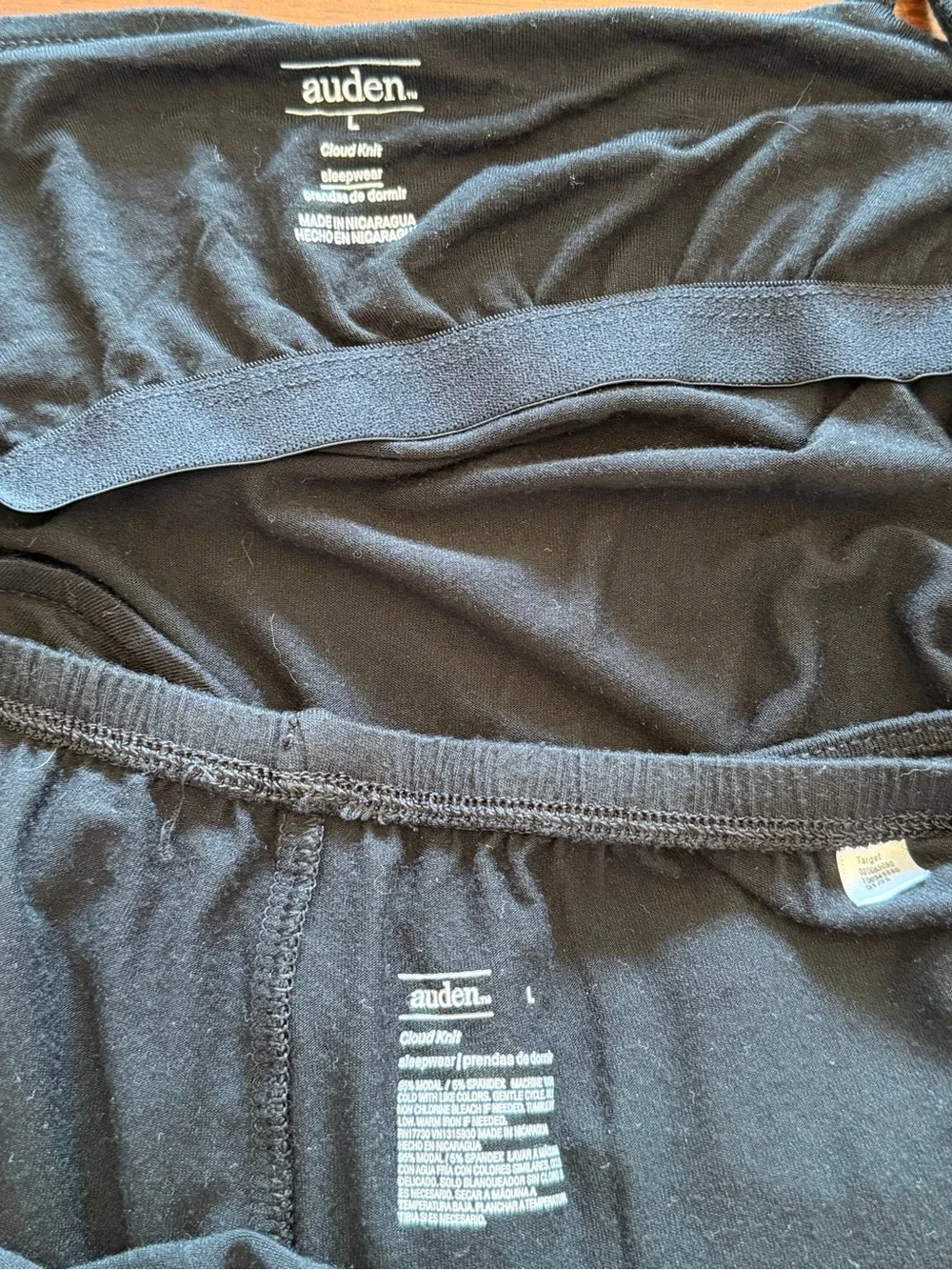 Auden soft black